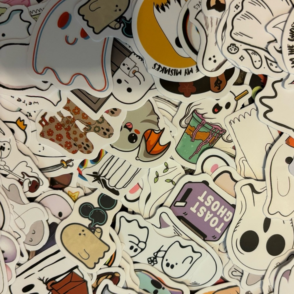 10-Count Ghost Stickers 👻